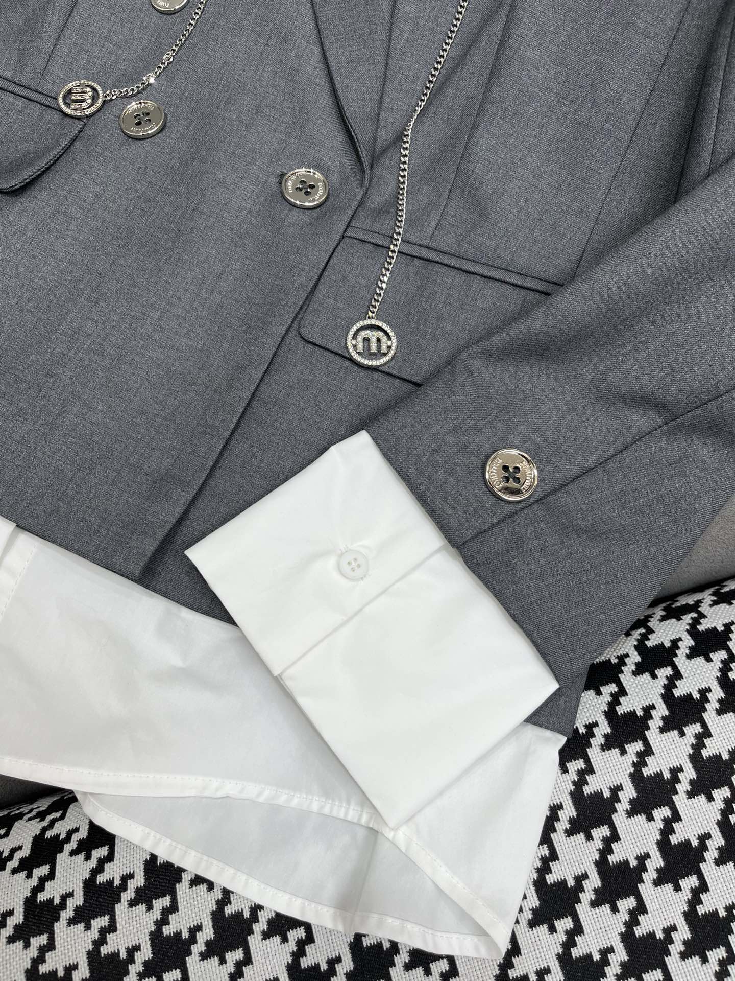 MIUMIU背広のコート SS96787