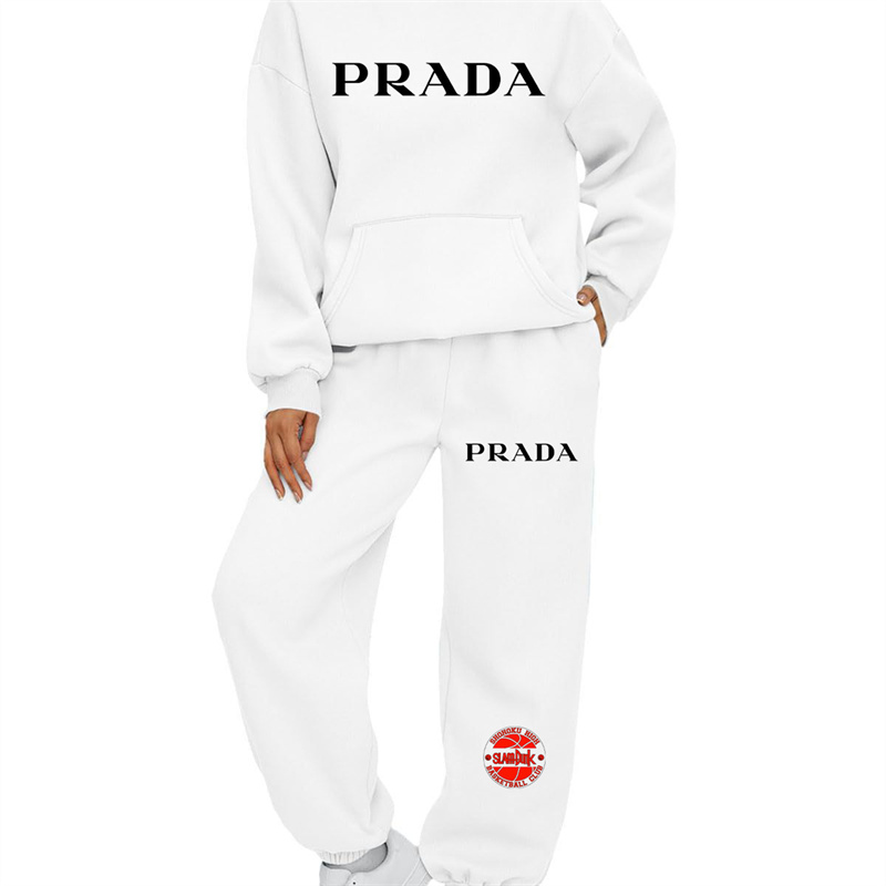 【 Prada 】熱血アニメ連名衛衣スーツです