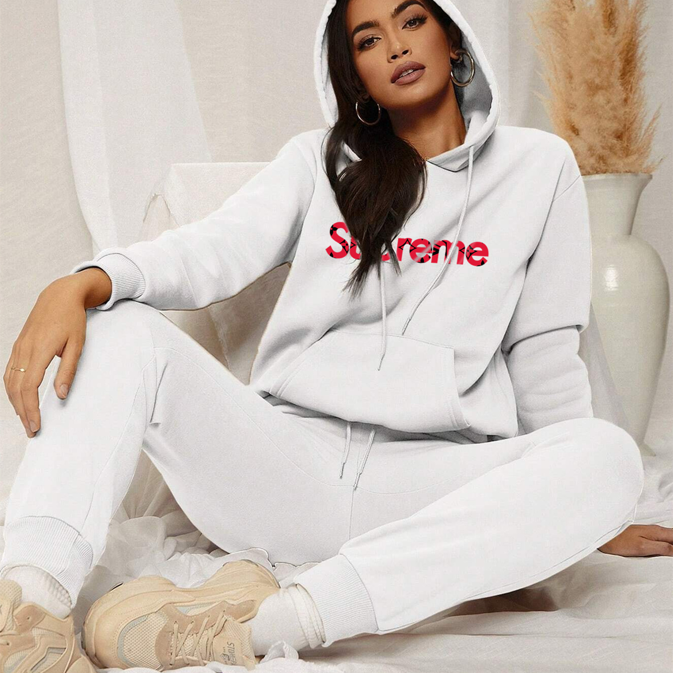 【 Supreme x The North 】箇性的なデザインのブランドの衛衣のスーツです