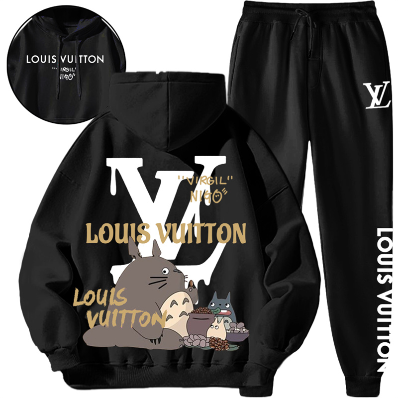 【 LOUIS VUITTON 】TOTOR 人気のかわいい猫ですパーカーのスーツです