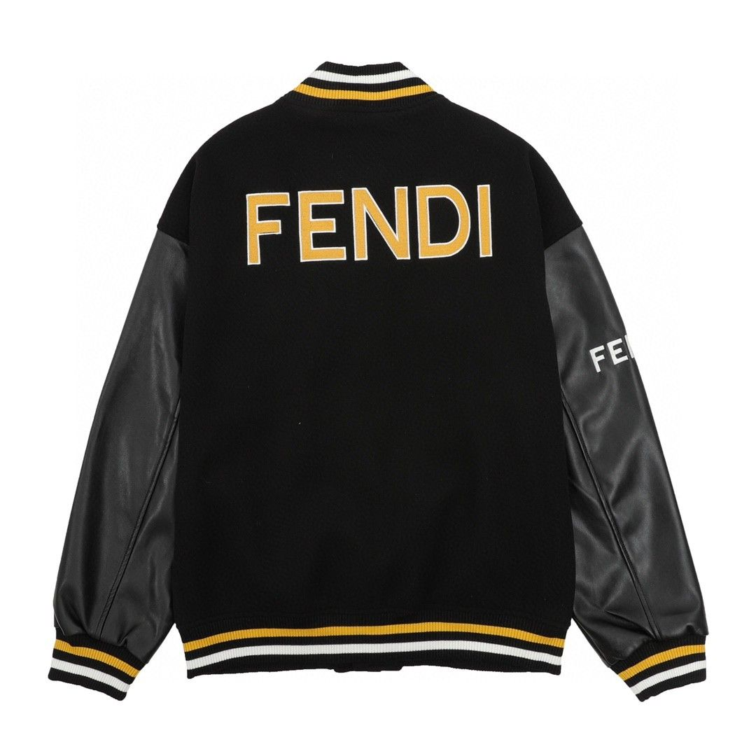 Fendi ジャケット　黒