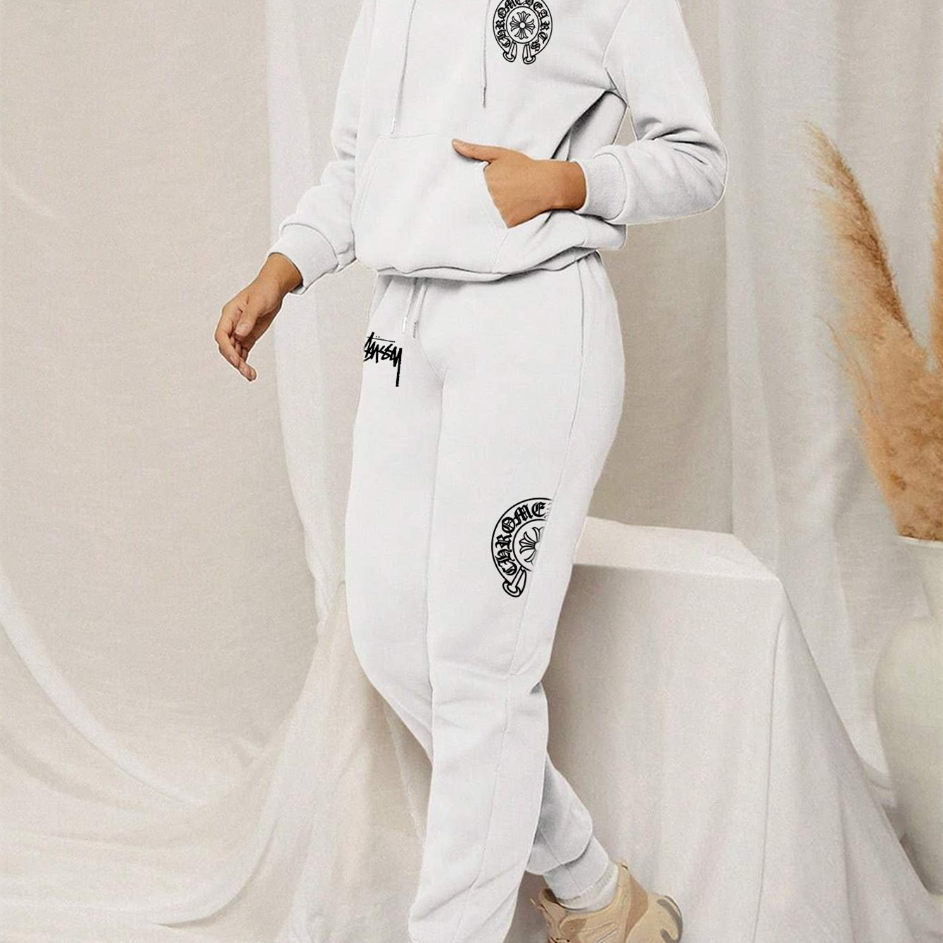 【 Chrome Hearts x Stussy 】ストリートスタイル髑髏女性流行ファッションパーカーのスーツです