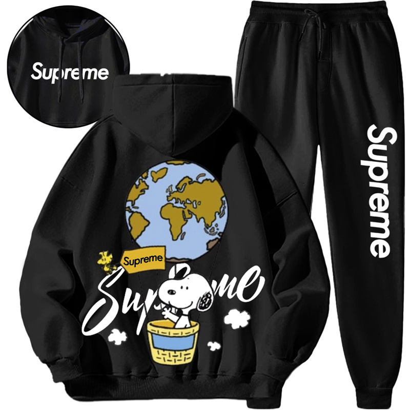 【 Supreme 】世界を旅する子犬のおしゃれなパーカーのセットです