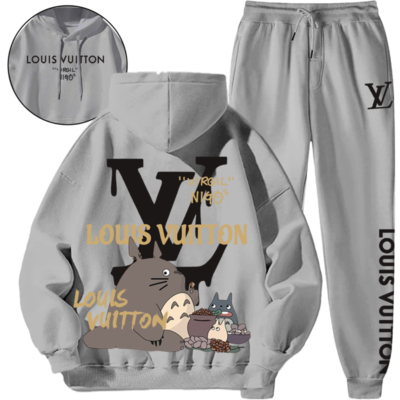【 LOUIS VUITTON 】TOTOR 人気のかわいい猫ですパーカーのスーツです