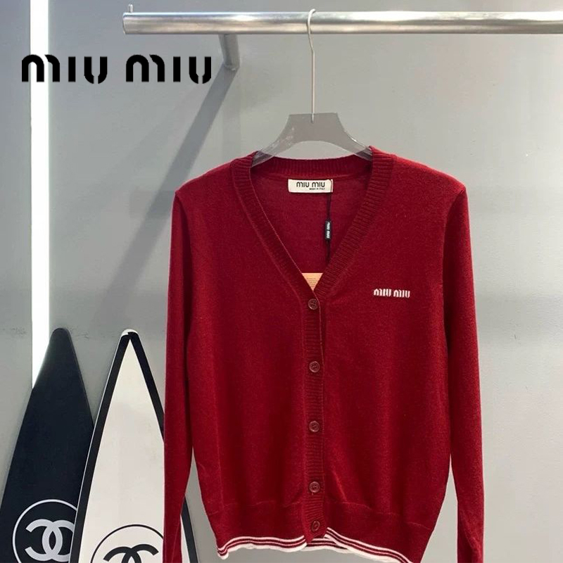 miumiu秋冬の新作Vネックカーディガン01 SS95652