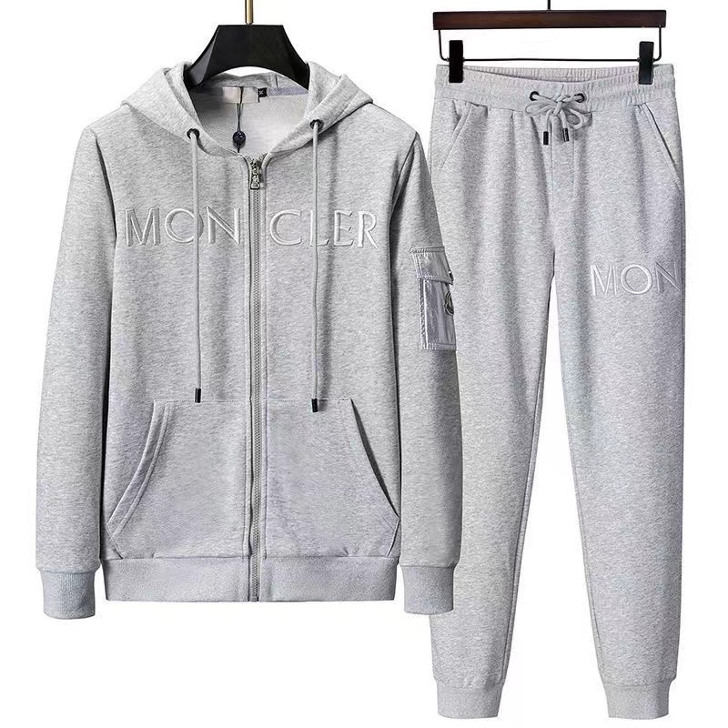 Moncler　モンクレールパーカーセットアップ