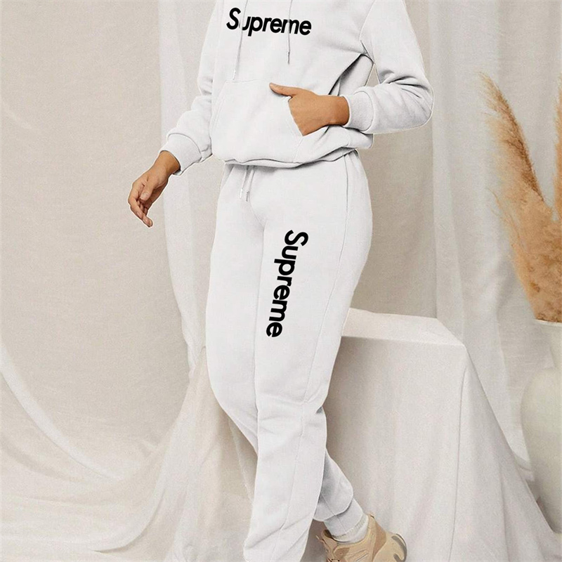 【 Supreme】箇性的なファッションデザインのブランドの連名のパーカーのセットです