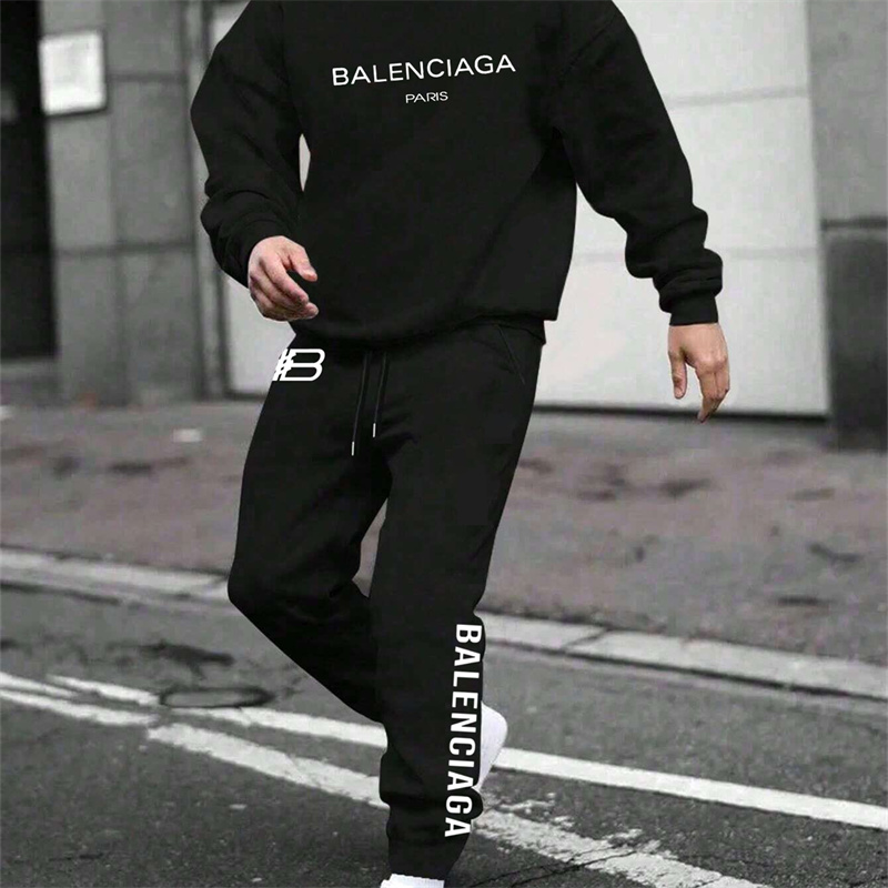 【 BALENCIAGA 】ユニークなデザインですファッション水墨蝶ですパーカーのスーツです