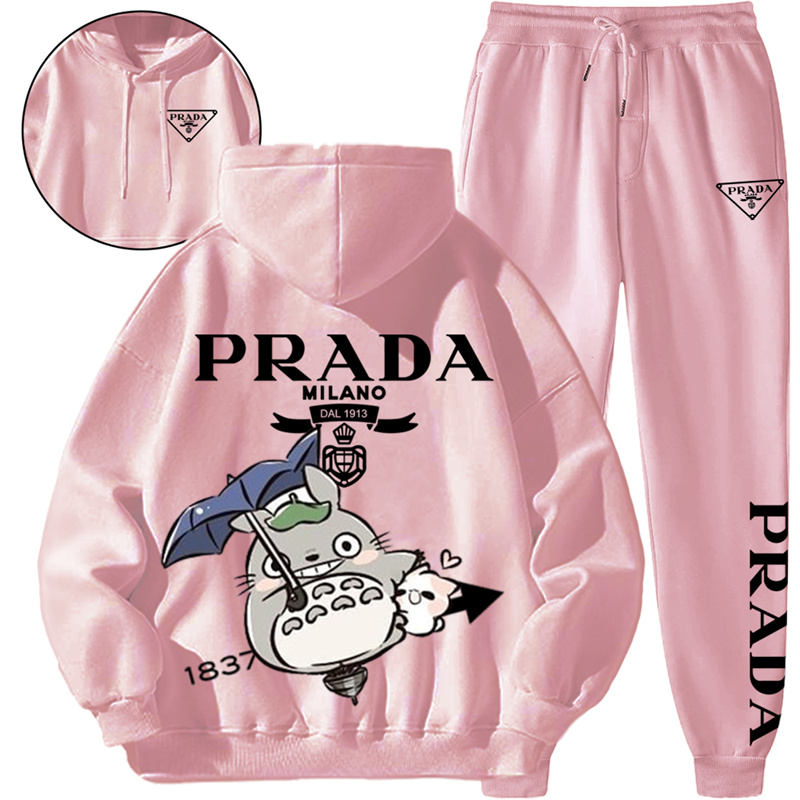 【 PRADA 】TOTOROシンプルな傘子猫ですパーカーのスーツです