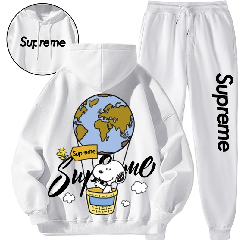 【 Supreme 】世界を旅する子犬のおしゃれなパーカーのセットです