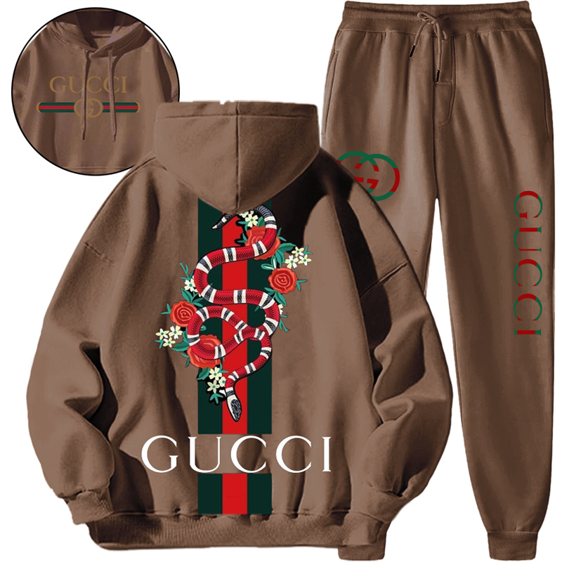 【 Gucci 】デザインがおしゃれなパーカーのセットです