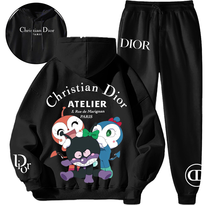 【 DIOR 】かわいいデザインの定番ですパーカーのスーツです