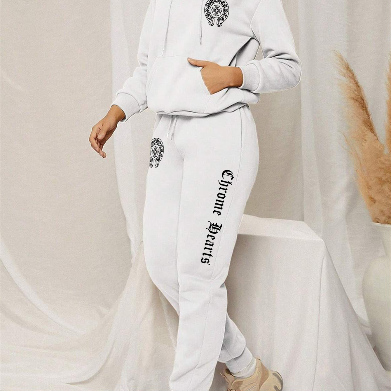 【 Chrome Hearts 】ストリートファッション髑髏風パーカーのセットです