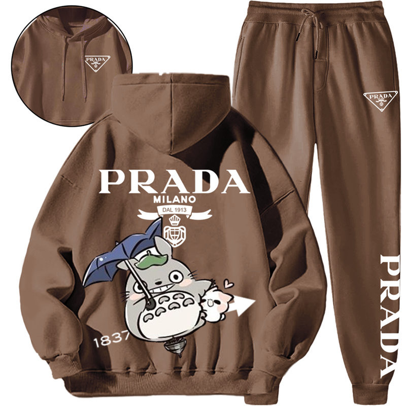 【 PRADA 】TOTOROシンプルな傘子猫ですパーカーのスーツです