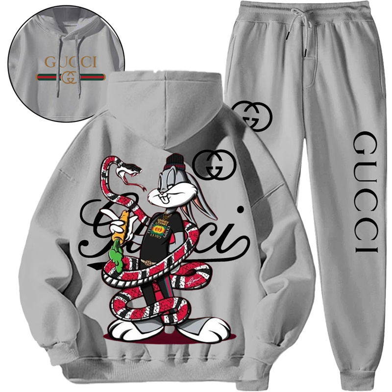 【 Gucci 】ウサギとヘビの友達のファッションパーカーのセットです