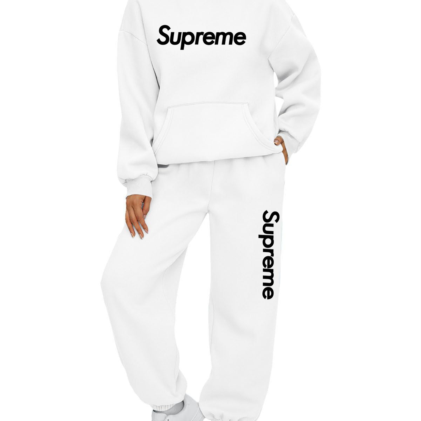 【 Supreme 】世界を旅する子犬のおしゃれなパーカーのセットです