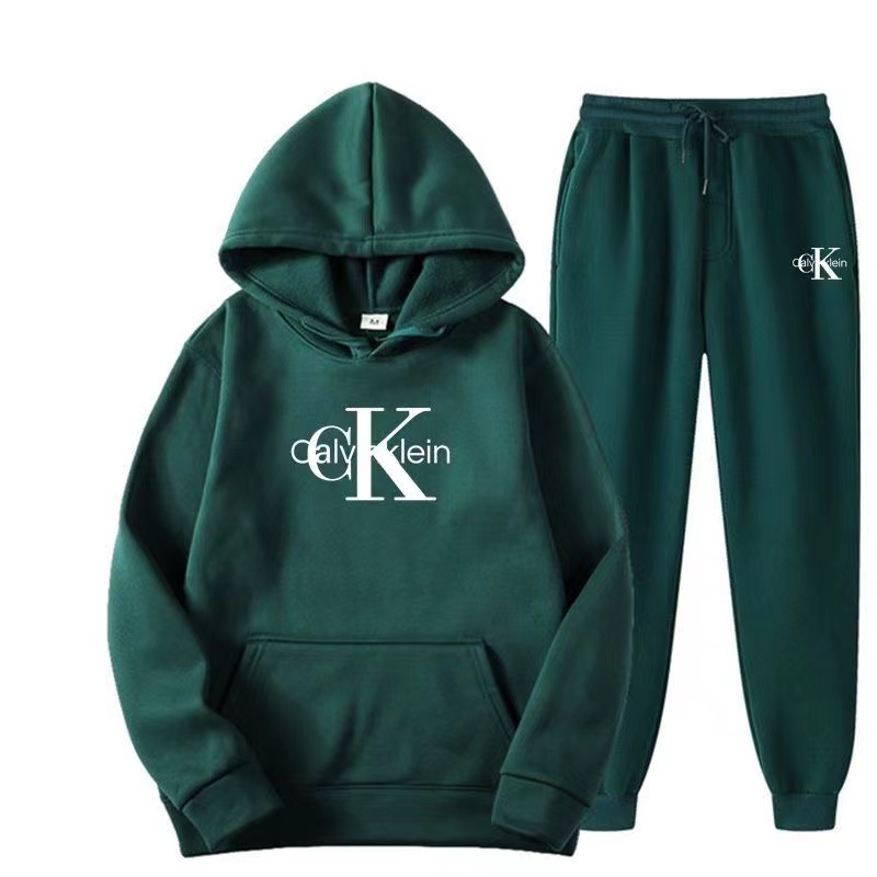 Calvin Klein 人気パーカーセットアップ