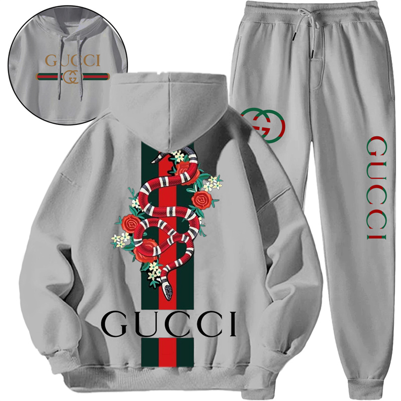 【 Gucci 】デザインがおしゃれなパーカーのセットです