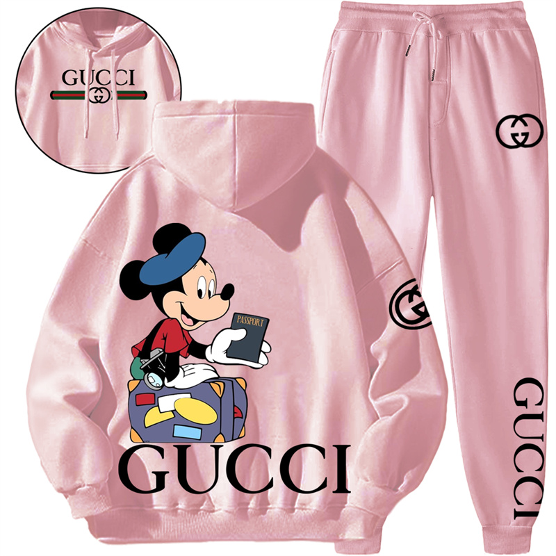 【GUCCI】MICKEY 旅のキャラクターですパーカーのスーツです