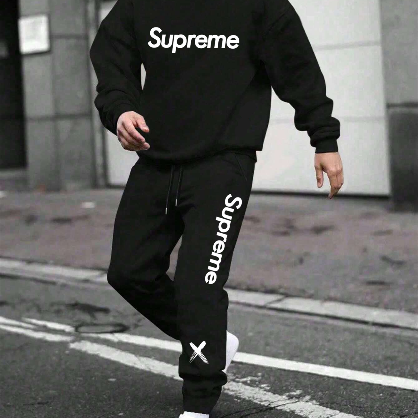 【 Supreme 】かっこいいデザインのファッションのパーカーのスーツです