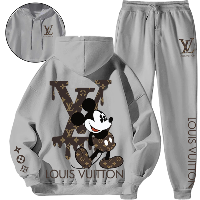 【LOUIS VUITTON】おしゃれで可愛いキャラクターたちですパーカーのスーツです
