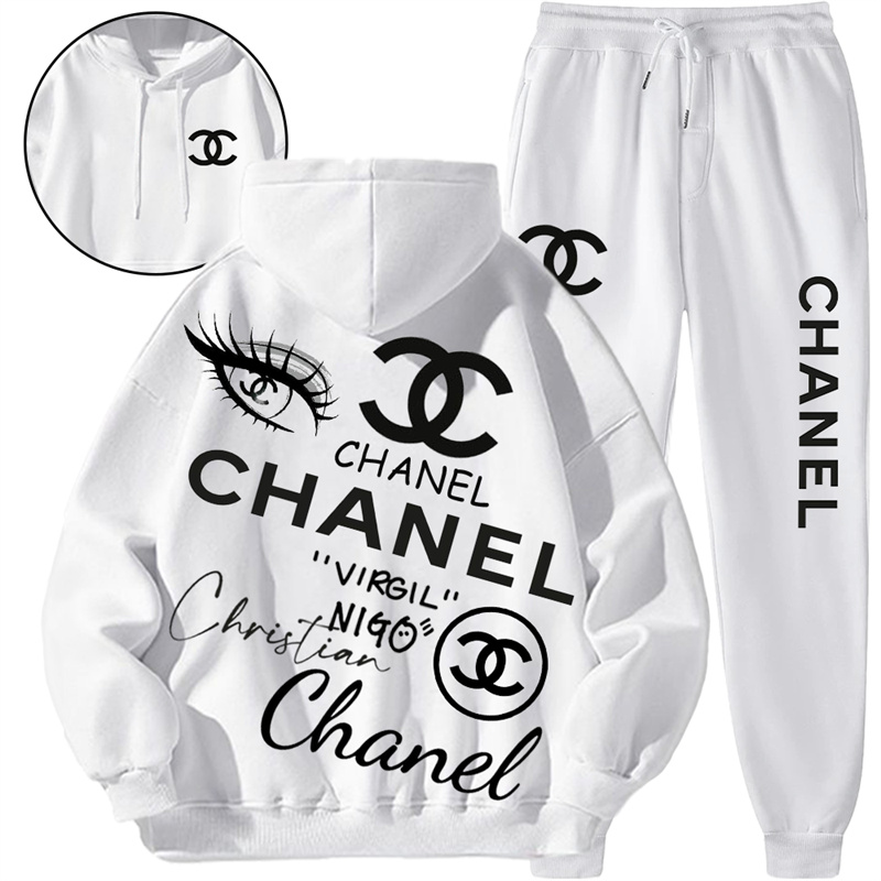 【Chanel】爆発的なファッションデザインのパーカースーツです