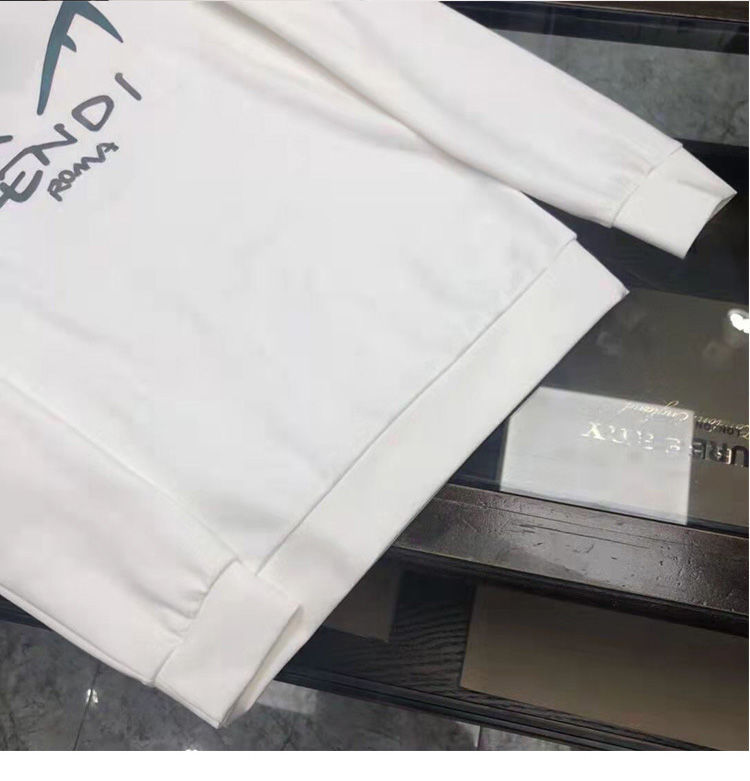 【FENDI 公式旗艦店】（フェンディ）男女兼用、ご好評に付き再入荷！！