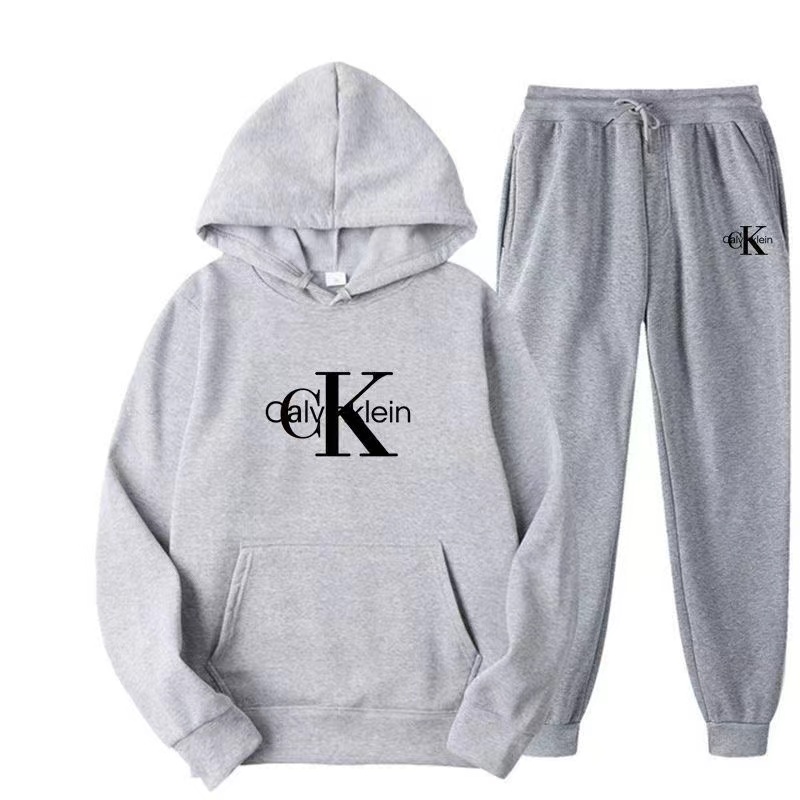 Calvin Klein 人気パーカーセットアップ