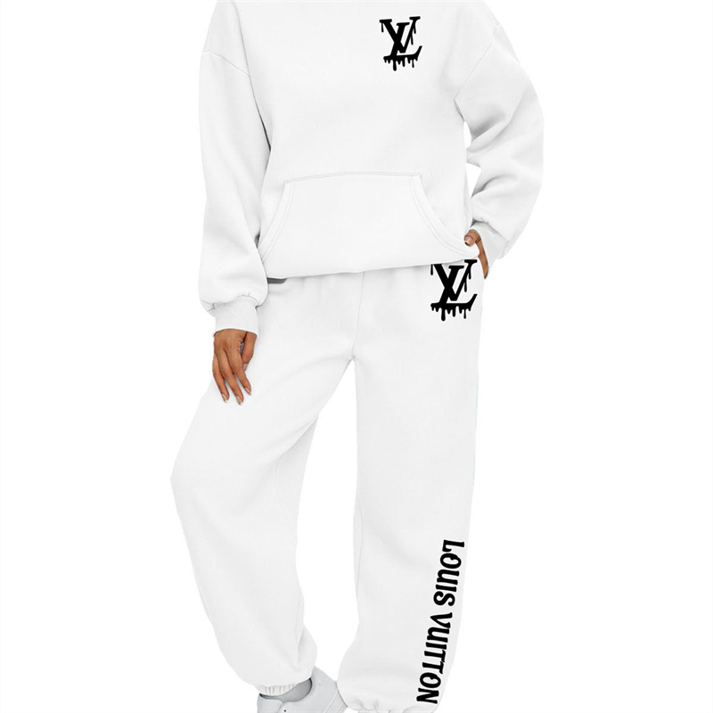 【 LOUIS VUITTON 】黄金の翼の個性的なデザインですパーカーのスーツです