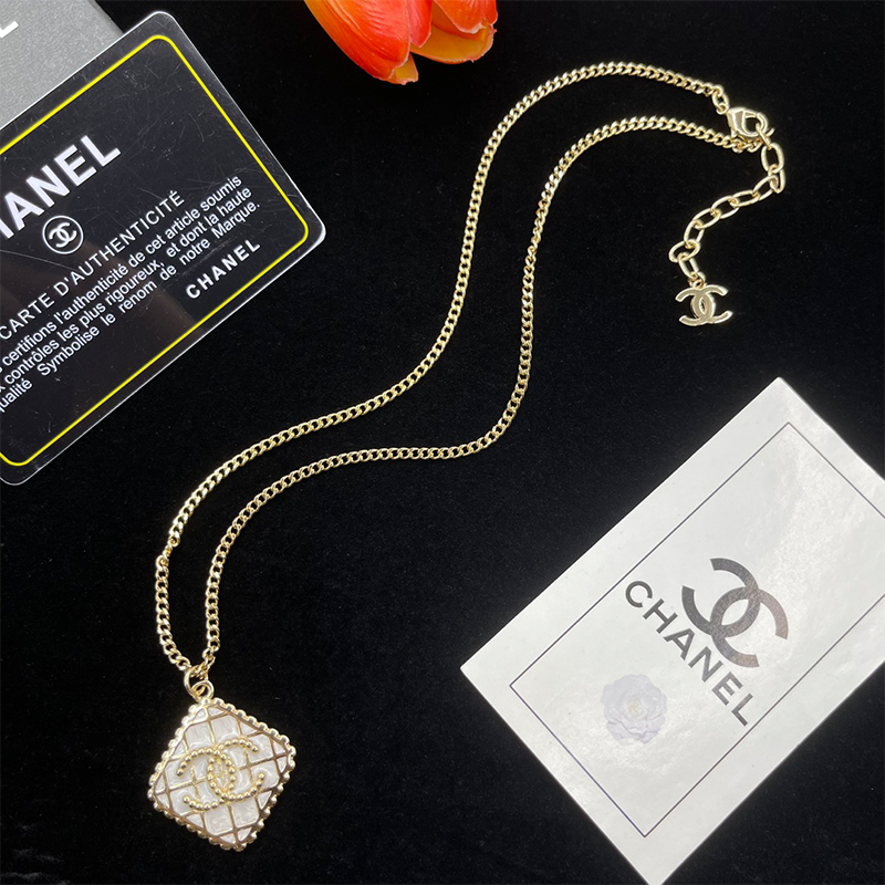 CHANELおしゃれなネックレス03 SS92541