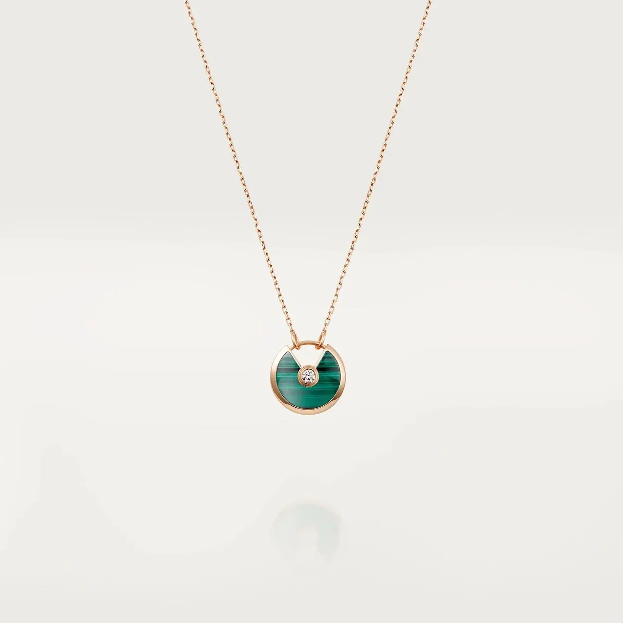 【Cartier】アミュレット ドゥ カルティエ ネックレス