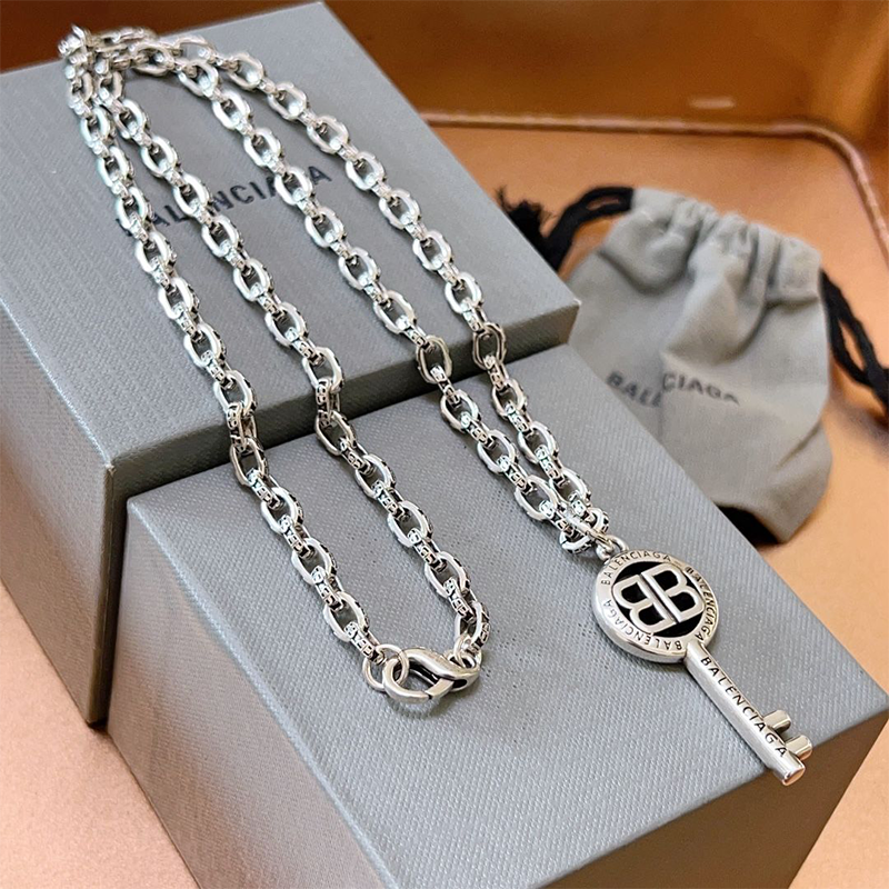 balenciagaおしゃれなネックレス09 SS92135