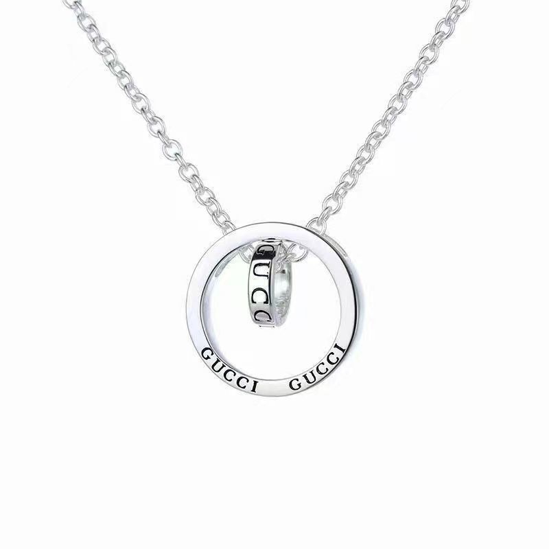 GUCCI（グッチ）ネックレス