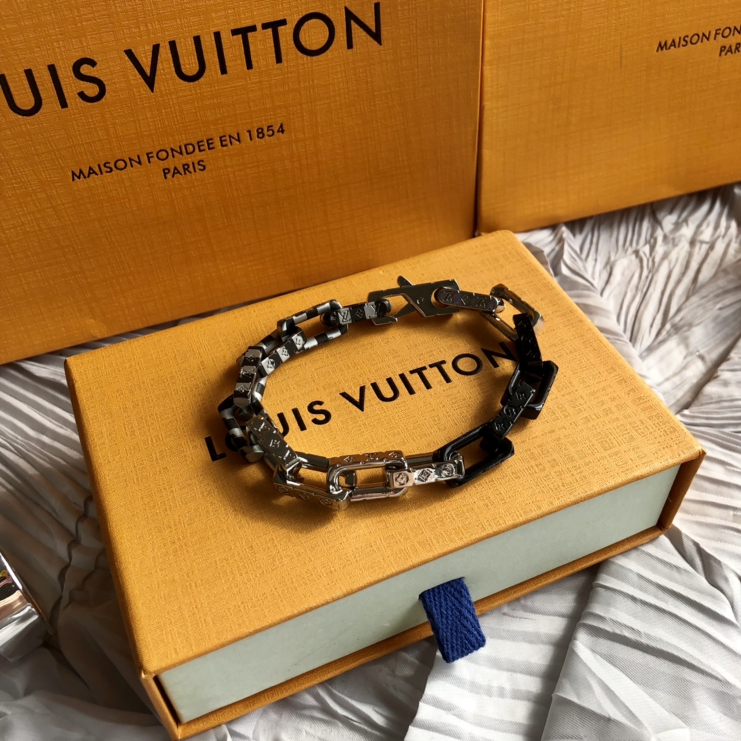 Louis Vuitton（ルイヴィトン）ブラスレダミエ モノグラム チェーン