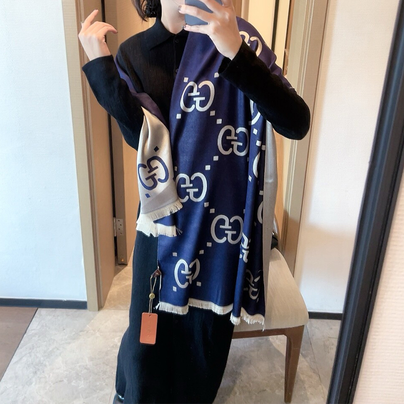 GUCCIマフラーです-SS95729172708363997858