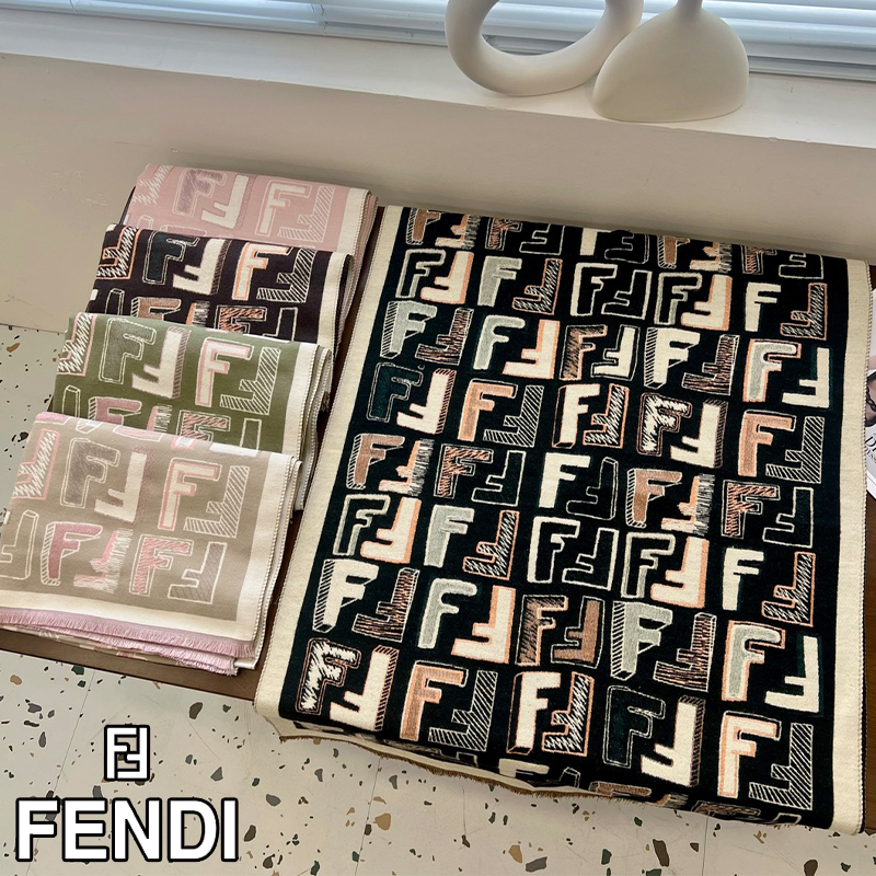 FENDIマフラーです-SS95728
