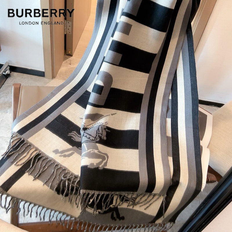 BURBERRYマフラーです-SS95728