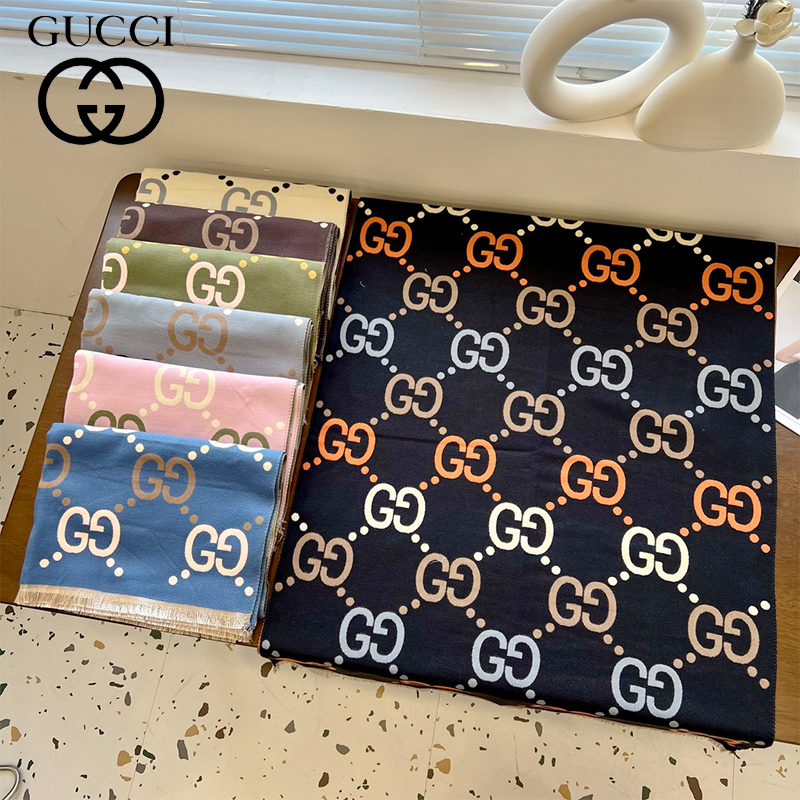 GUCCIマフラーです-SS95731