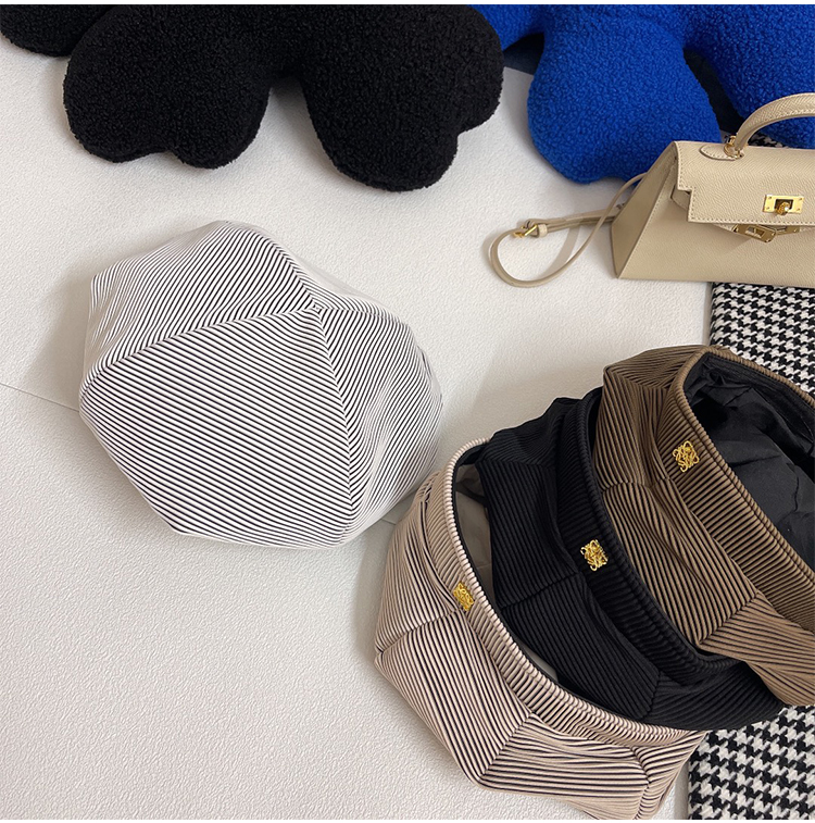 LOEWEベレー帽10 al 95085