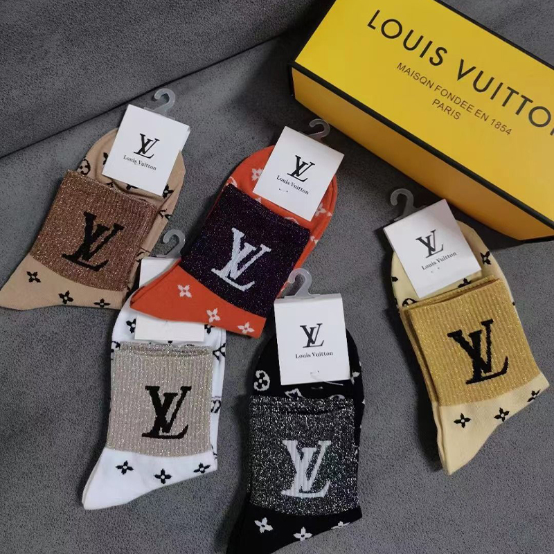LV-Louis-Vuitton-秋冬のストッキング-SS9622917274001884603