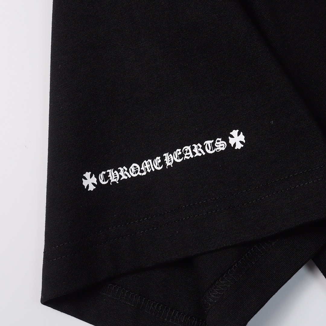 【CHROME HEARTS 公式旗艦店】クロムハーツ Tシャツ ご好評に付き再入荷！黒 白