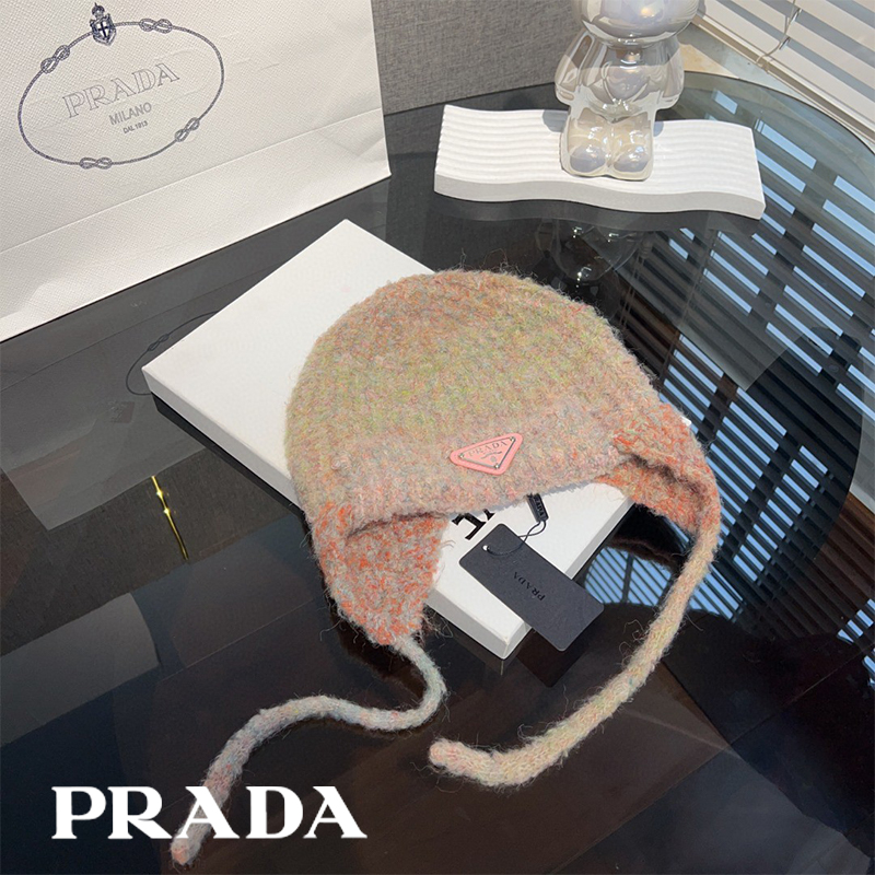 Prada綿毛の帽子34 SS97821