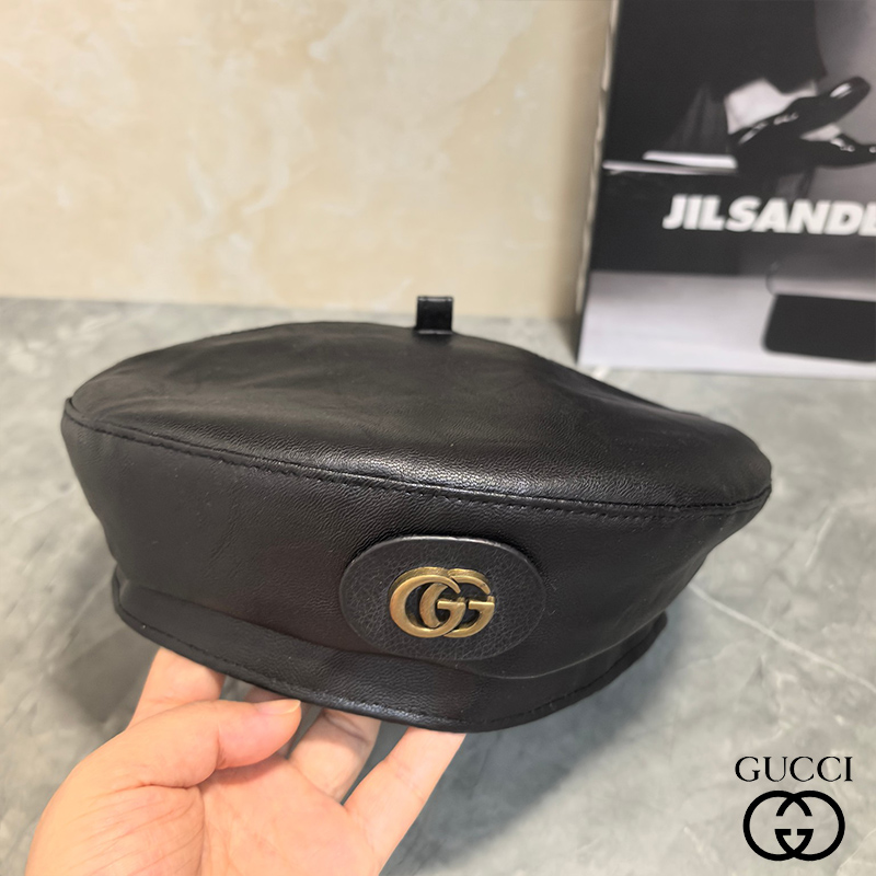 GUCCIレトロ本革ベレー帽04 SS94320