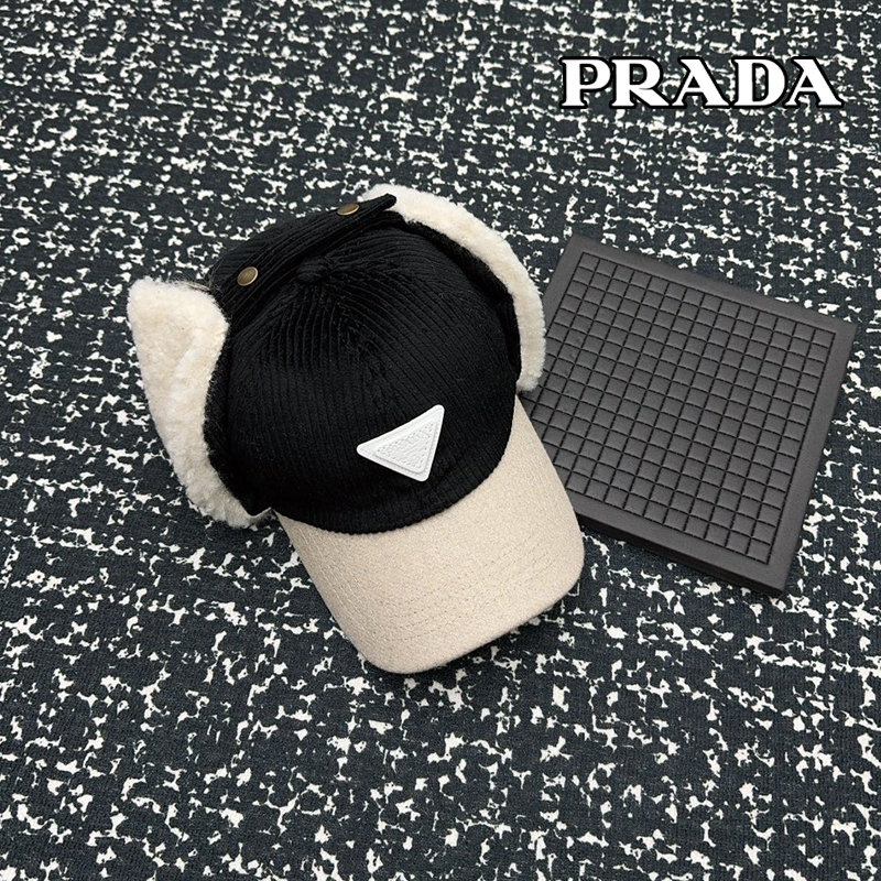 Prada綿毛の帽子25 SS97821