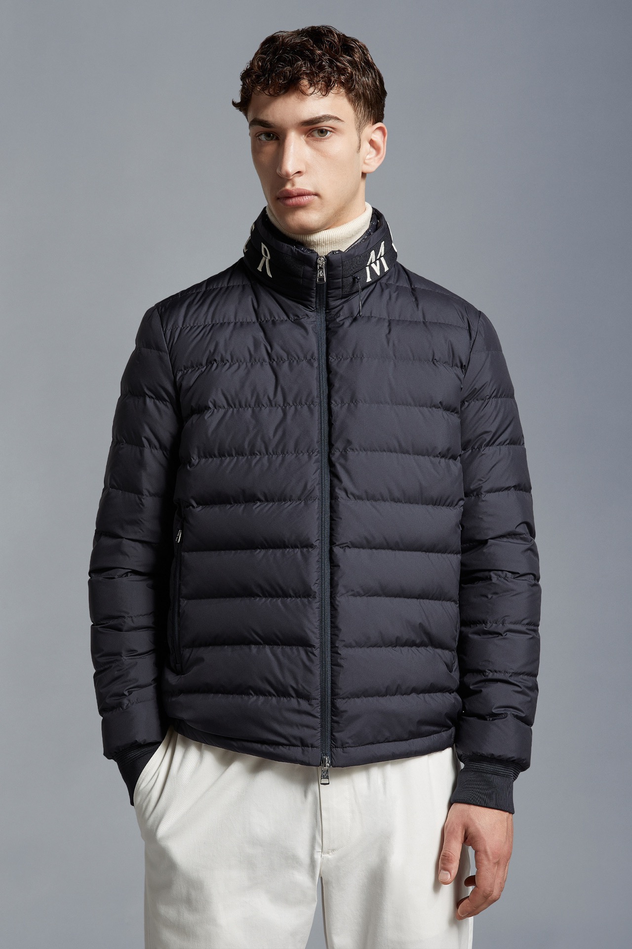 MONCLERウンジャケット SS96434