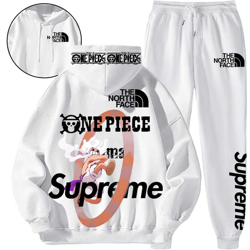 【THE NORTH FACE & SUPREME】独特の姿をした白髪の男の子ですパーカーのスーツです