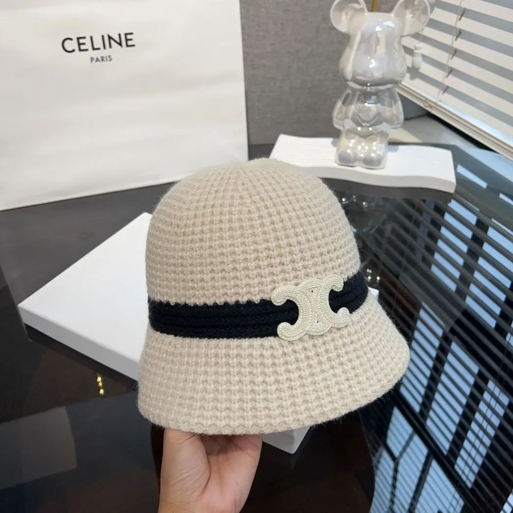 CELINE 秋冬の暖かい綿の帽子