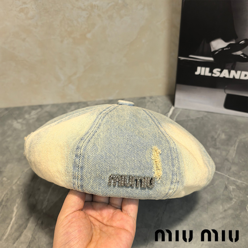 MIUMIUベレー帽17 SS94320