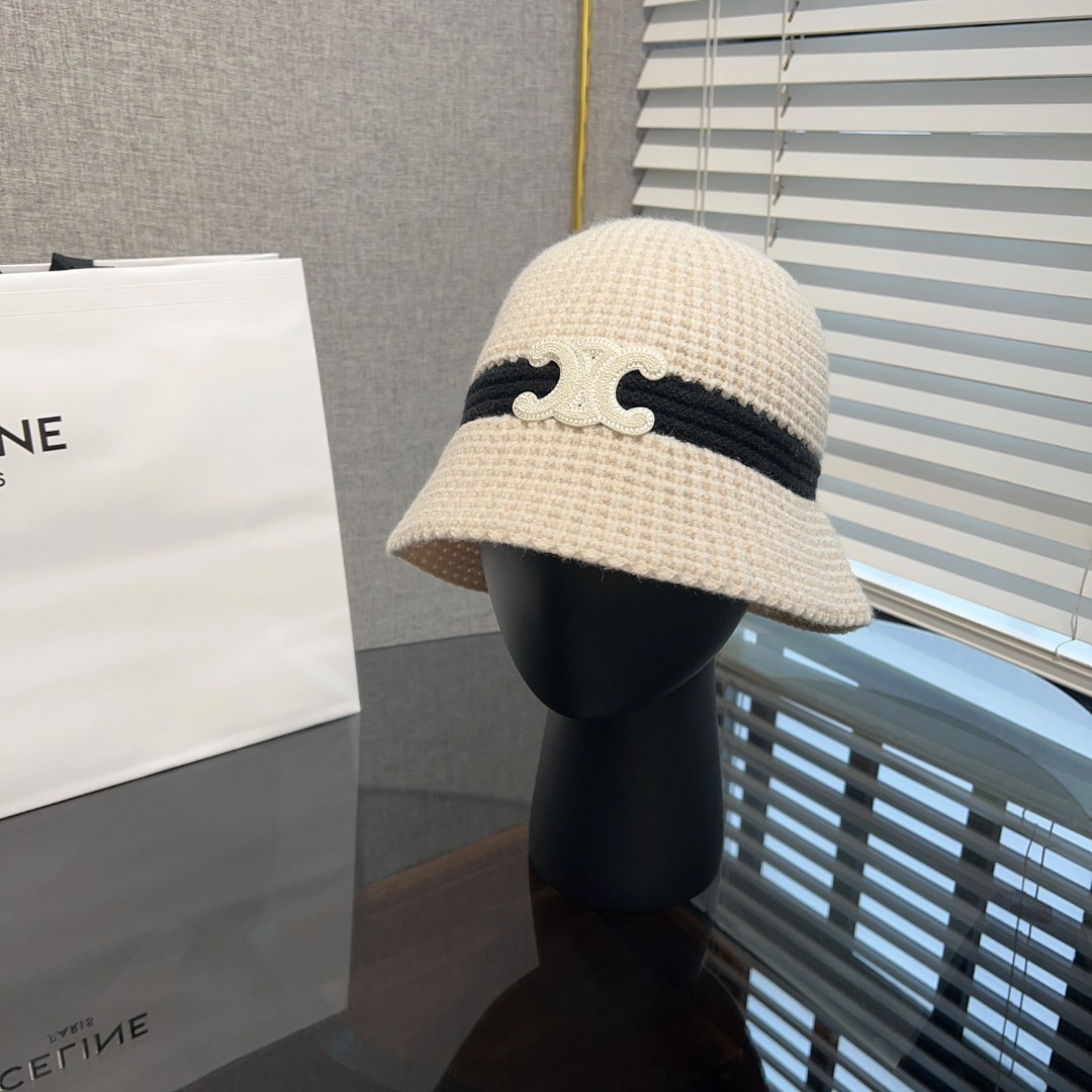 CELINE 秋冬の暖かい綿の帽子