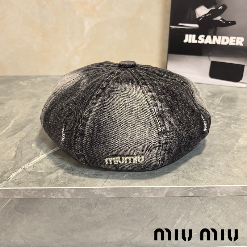 MIUMIUベレー帽15 SS94320